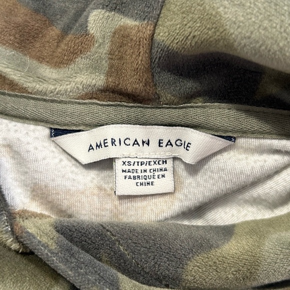 American Eagle Outfitters XS Pullover Gr/Br Camo Pullover Sweatshirt With Hood - Picture 6 of 7